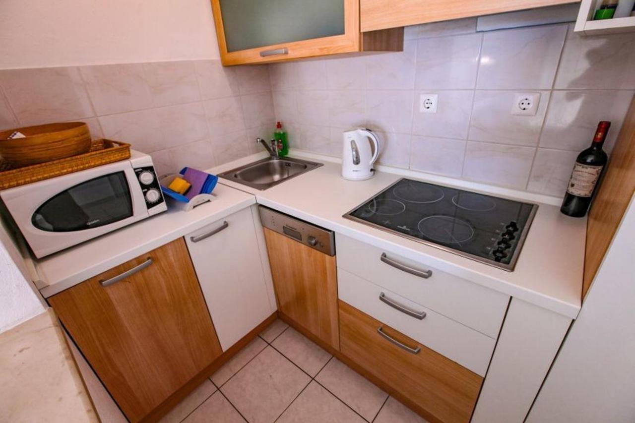 Apartamento Vila Pinet Brist Exterior foto
