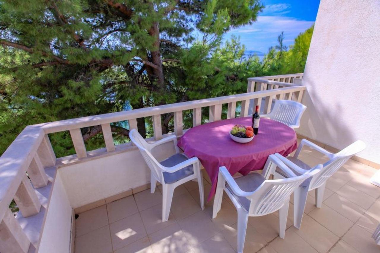 Apartamento Vila Pinet Brist Exterior foto