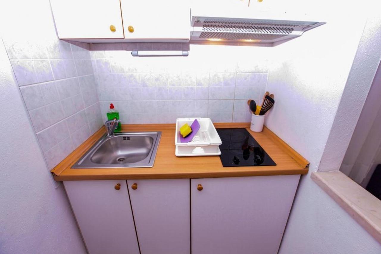 Apartamento Vila Pinet Brist Exterior foto