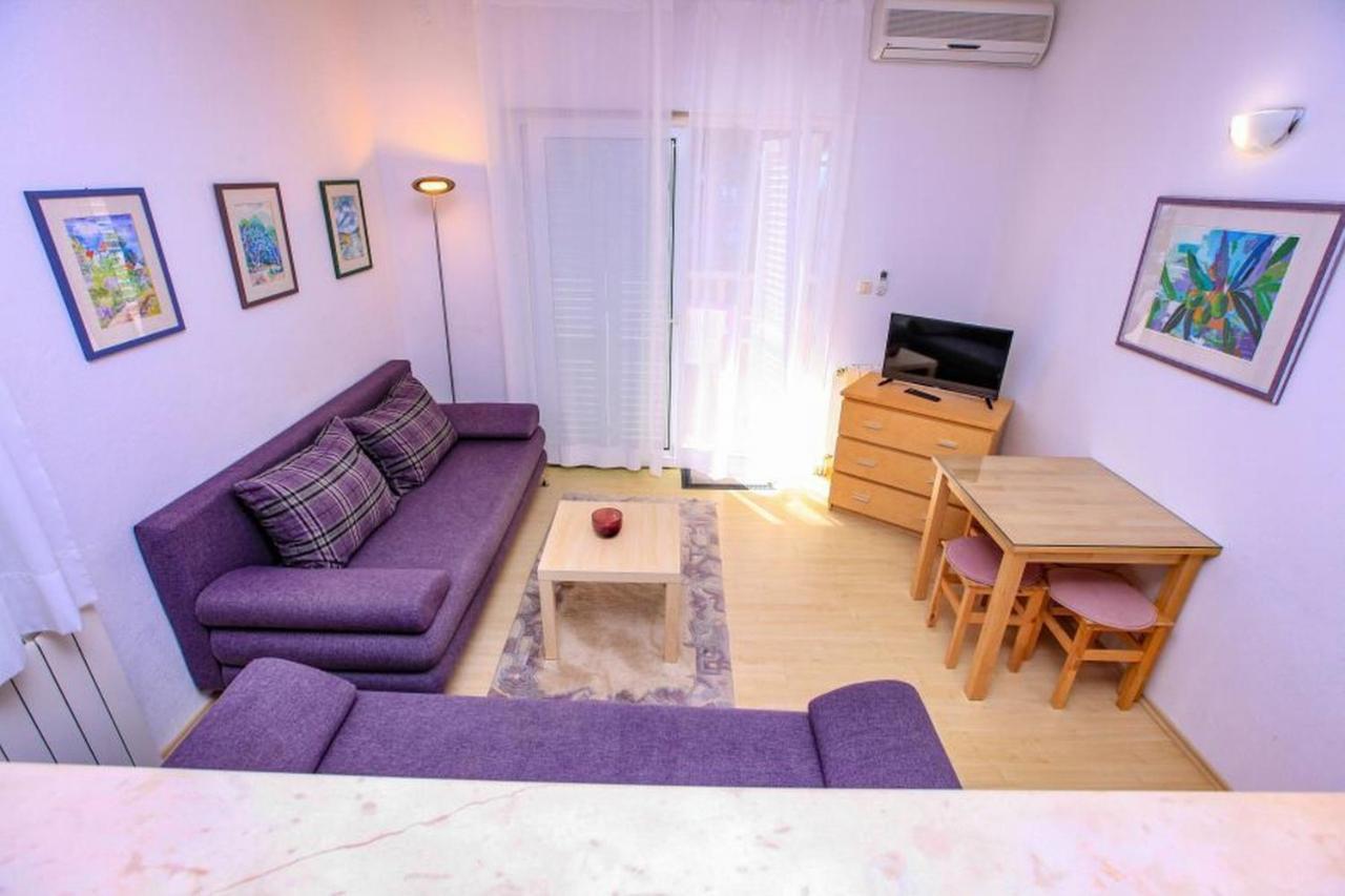 Apartamento Vila Pinet Brist Exterior foto